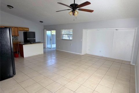 Villa ou maison à vendre à Tampa, Floride: 3 chambres, 116.96 m2 № 2430930 - photo 9