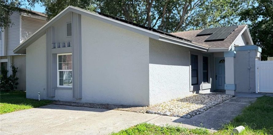 Villa ou maison à Tampa, Floride 3 chambres, 116.96 m2 № 2430930
