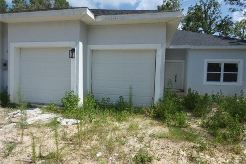 Duplex in Homosassa, Florida 6 bedrooms, 404.68 sq.m. № 1870273 - photo 2
