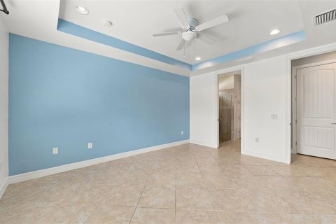 Casa en venta en North Port, Florida, 4 dormitorios, 265.33 m2 № 2409841 - foto 29