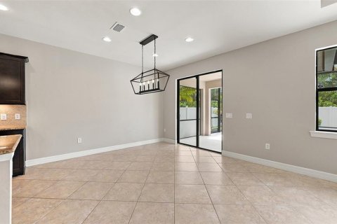 Casa en venta en North Port, Florida, 4 dormitorios, 265.33 m2 № 2409841 - foto 18