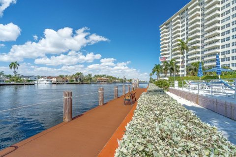 Copropriété à vendre à Fort Lauderdale, Floride: 1 chambre, 74.32 m2 № 2182398 - photo 12