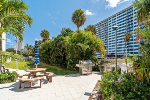 Copropriété à vendre à Fort Lauderdale, Floride: 1 chambre, 74.32 m2 № 2182398 - photo 16