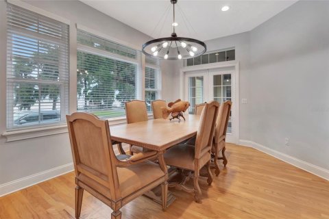 Villa ou maison à louer à Eustis, Floride: 4 chambres, 340.95 m2 № 2288077 - photo 10