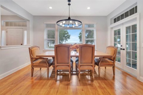 Villa ou maison à louer à Eustis, Floride: 4 chambres, 340.95 m2 № 2288077 - photo 9