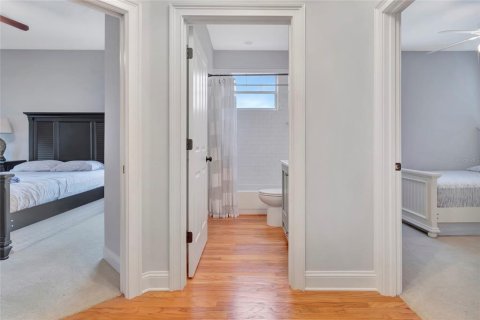 Villa ou maison à louer à Eustis, Floride: 4 chambres, 340.95 m2 № 2288077 - photo 21