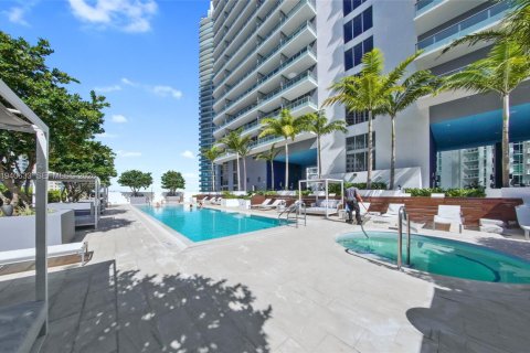 Condominio en alquiler en Miami, Florida, 2 dormitorios, 92.62 m2 № 1997746 - foto 23