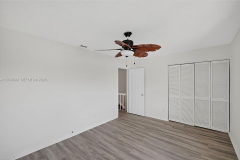 Купить таунхаус в Майами-Гарденс, Флорида 3 спальни, 109.44м2, № 2021046 - фото 24