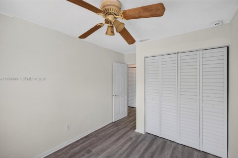 Купить таунхаус в Майами-Гарденс, Флорида 3 спальни, 109.44м2, № 2021046 - фото 30