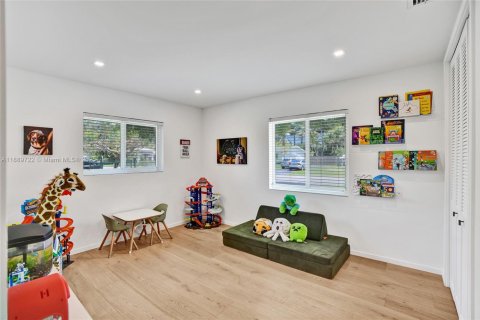 Снять в аренду виллу или дом в Пальметто-Бей, Флорида 4 спальни, 207.54м2, № 1938955 - фото 22