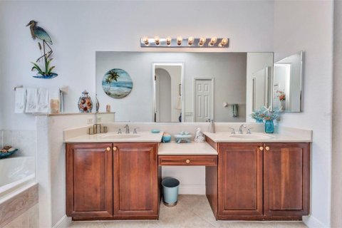 Casa en venta en Port Charlotte, Florida, 3 dormitorios, 230.86 m2 № 1749271 - foto 18