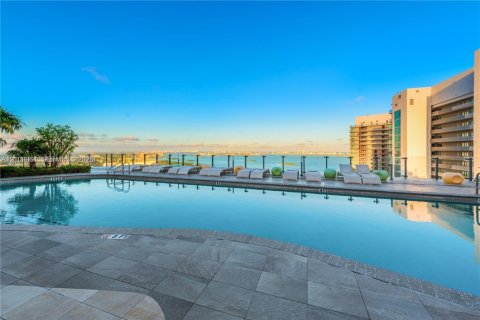 Condominio en venta en Miami, Florida, 1 dormitorio, 69.31 m2 № 2424447 - foto 23