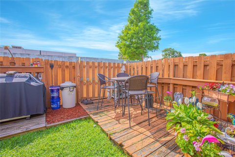 Townhouse in Orlando, Florida 2 bedrooms, 130.62 sq.m. № 1782290 - photo 21
