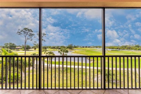 Copropriété à vendre à Punta Gorda, Floride: 2 chambres, 166.11 m2 № 2124397 - photo 5