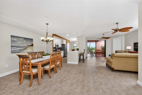Copropriété à vendre à Punta Gorda, Floride: 2 chambres, 166.11 m2 № 2124397 - photo 6
