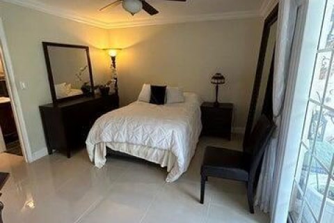 Condo in Sunrise, Florida, 1 bedroom № 2083711 - photo 12