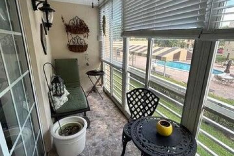 Condo in Sunrise, Florida, 1 bedroom № 2083711 - photo 13