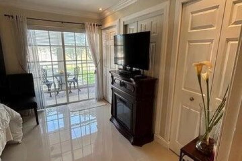 Condo in Sunrise, Florida, 1 bedroom № 2083711 - photo 10