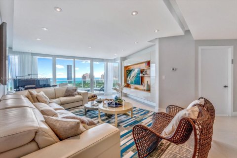 Купить кондоминиум в Авентура, Флорида 3 спальни, 268.49м2, № 2051794 - фото 2