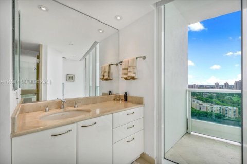 Купить кондоминиум в Авентура, Флорида 3 спальни, 268.49м2, № 2051794 - фото 23