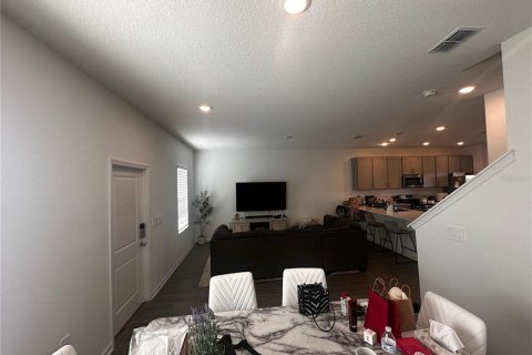 Townhouse in Clermont, Florida 3 bedrooms, 163.04 sq.m. № 1908194 - photo 6