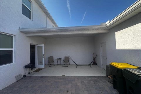 Townhouse in Clermont, Florida 3 bedrooms, 163.04 sq.m. № 1908194 - photo 20
