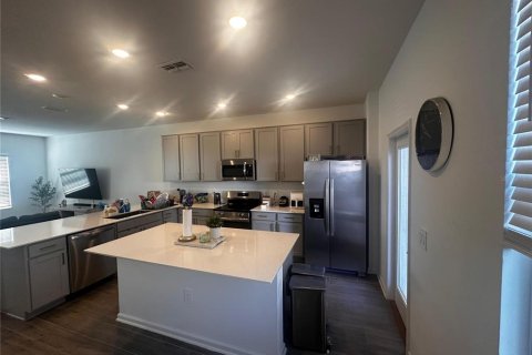 Townhouse in Clermont, Florida 3 bedrooms, 163.04 sq.m. № 1908194 - photo 10