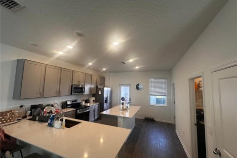 Townhouse in Clermont, Florida 3 bedrooms, 163.04 sq.m. № 1908194 - photo 7