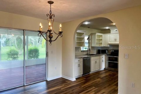 House in Dunnellon, Florida 3 bedrooms, 137.96 sq.m. № 1767912 - photo 14