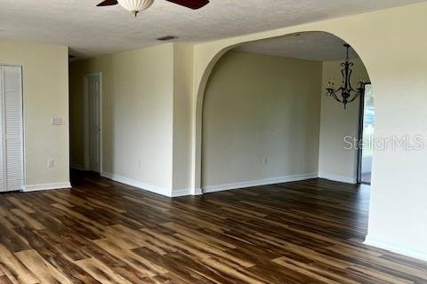 House in Dunnellon, Florida 3 bedrooms, 137.96 sq.m. № 1767912 - photo 10