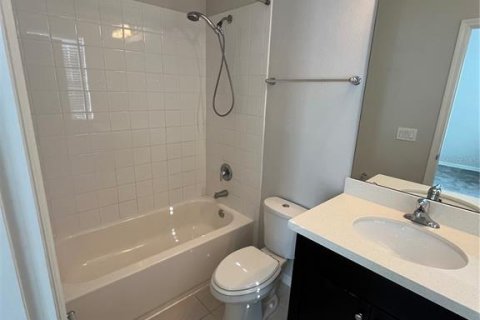 Adosado en alquiler en Oviedo, Florida, 3 dormitorios, 169.08 m2 № 1918049 - foto 17