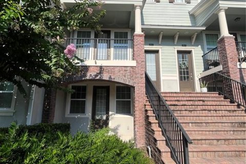 Adosado en alquiler en Oviedo, Florida, 3 dormitorios, 169.08 m2 № 1918049 - foto 1
