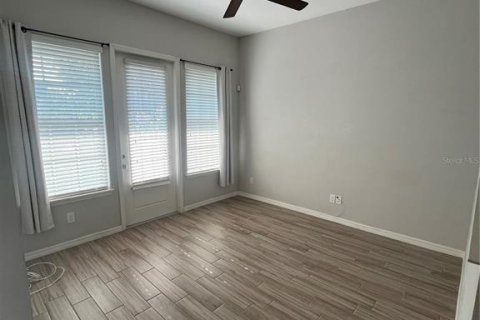 Adosado en alquiler en Oviedo, Florida, 3 dormitorios, 169.08 m2 № 1918049 - foto 8