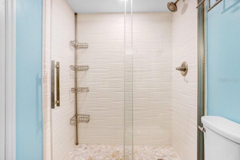 Condo in Indian Rocks Beach, Florida, 2 bedrooms № 2091628 - photo 20