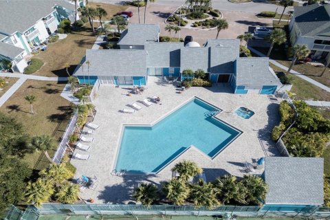 Condo in Palm Harbor, Florida, 2 bedrooms  № 2379486 - photo 7