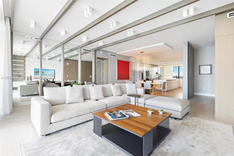 Condo in Aventura, Florida, 3 bedrooms № 2154563 - photo 6