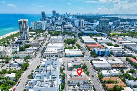 Снять в аренду виллу или дом в Майами-Бич, Флорида 578.97м2, № 2004134 - фото 2