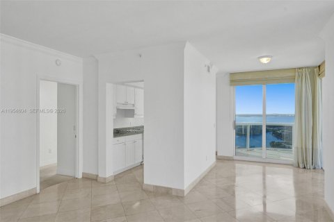 Condominio en alquiler en Miami Beach, Florida, 2 dormitorios, 128.21 m2 № 2009194 - foto 21