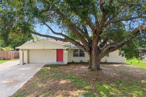 Villa ou maison à Sanford, Floride 3 chambres, 113.43 m2 № 2415499