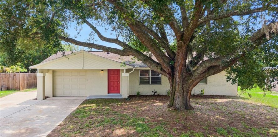 Villa ou maison à Sanford, Floride 3 chambres, 113.43 m2 № 2415499