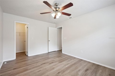 Villa ou maison à vendre à Sanford, Floride: 3 chambres, 113.43 m2 № 2415499 - photo 18