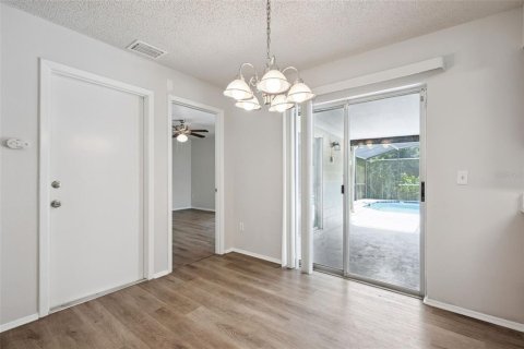 Villa ou maison à vendre à Sanford, Floride: 3 chambres, 113.43 m2 № 2415499 - photo 4