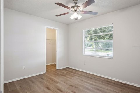 Villa ou maison à vendre à Sanford, Floride: 3 chambres, 113.43 m2 № 2415499 - photo 14