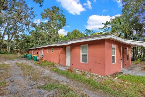Immobilier commercial à vendre à DeLand, Floride: 3 chambres, 159.42 m2 № 1877252 - photo 2