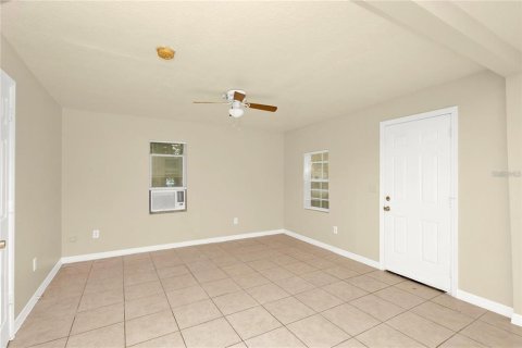 Immobilier commercial à vendre à DeLand, Floride: 3 chambres, 159.42 m2 № 1877252 - photo 18