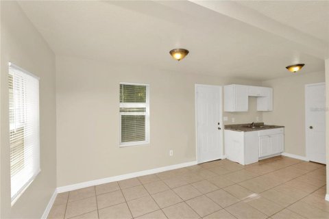 Immobilier commercial à vendre à DeLand, Floride: 3 chambres, 159.42 m2 № 1877252 - photo 6
