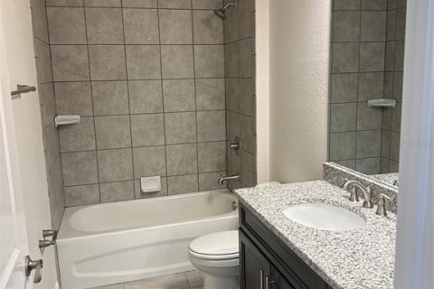 Casa en venta en North Port, Florida, 3 dormitorios, 154.22 m2 № 2106592 - foto 4