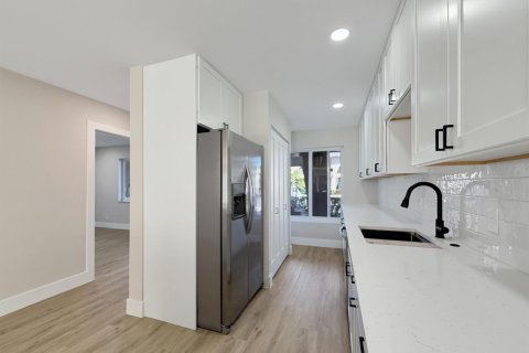 Copropriété à vendre à Delray Beach, Floride: 2 chambres, 98.85 m2 № 2407948 - photo 6