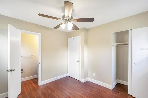 House in Apopka, Florida 3 bedrooms, 123.19 sq.m. № 1785903 - photo 21