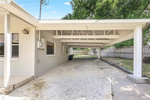 House in Apopka, Florida 3 bedrooms, 123.19 sq.m. № 1785903 - photo 27
